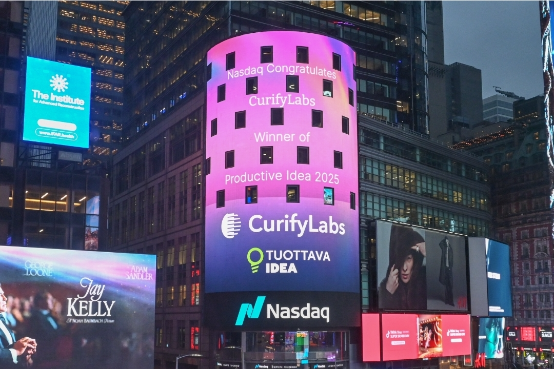 CurifyLabs times square.jpg
